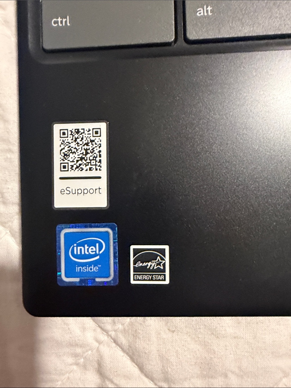 Lenovo Ideapad 3 Chromebook - Black - Picture 8 of 16